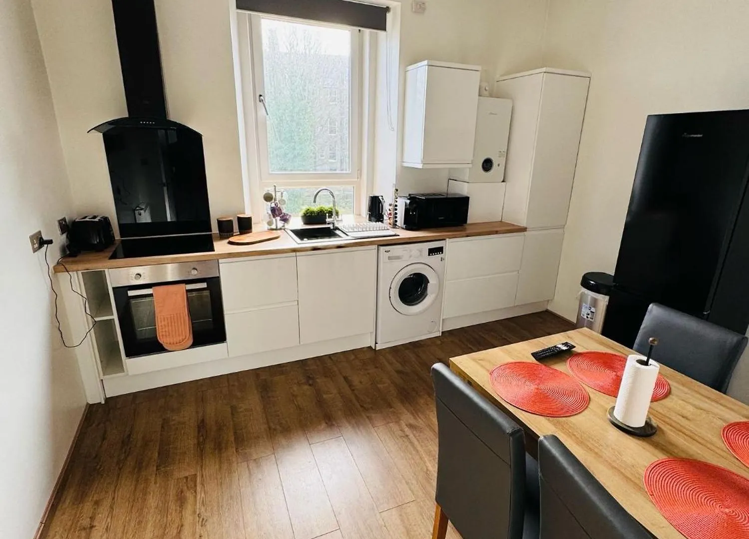 Central Apartment Aberdeen